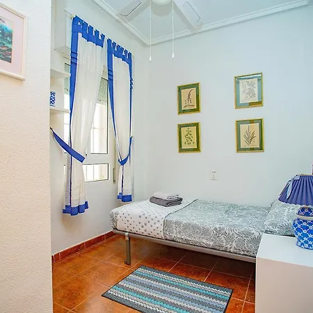 Apartament 134 Urbano Chill - Alicante Holiday Torrevieja